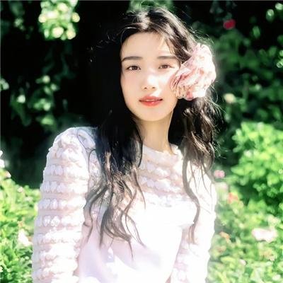 采蘑菇的夫妻